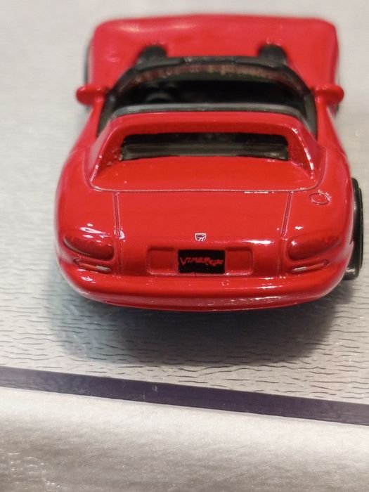 Оригинал hot wheels limited grip и Dodge viper за 200000