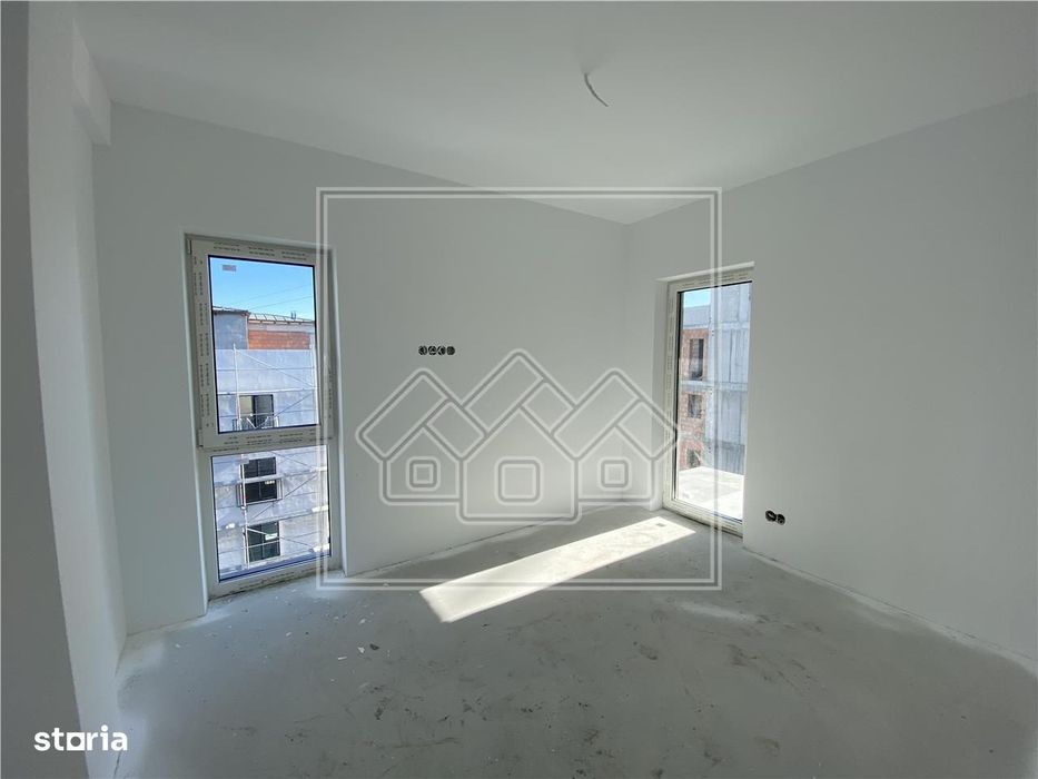 Ap. 2 camere, incalzire pardoseala, bloc nou cu lift, zona buna