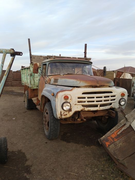 Продам Зил-130..