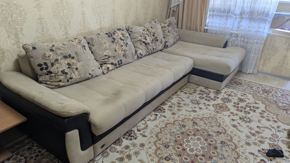 Продам диван не дорого 50тыс торг