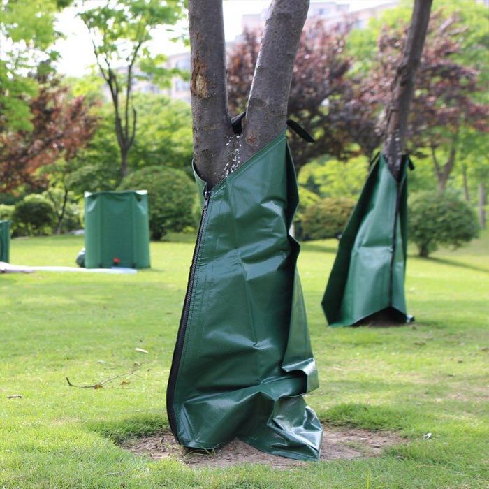 Мешок для полива деревьев