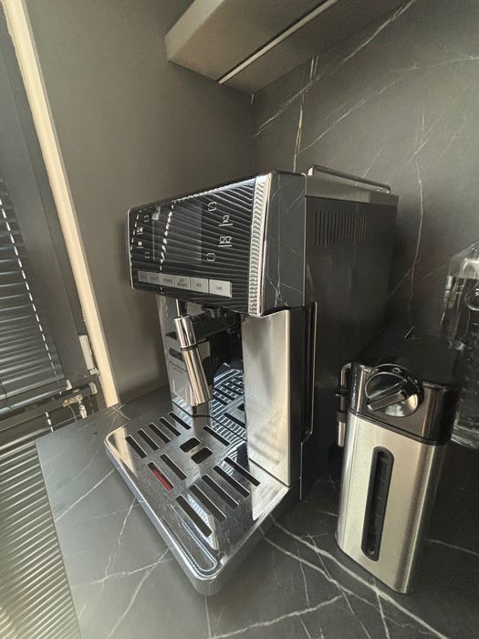 Aparat Cafea DeLonghi