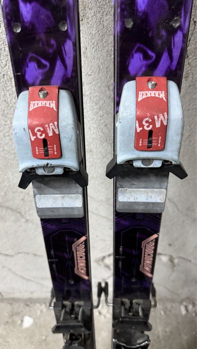 Salomon ски и обувки вървят към тях