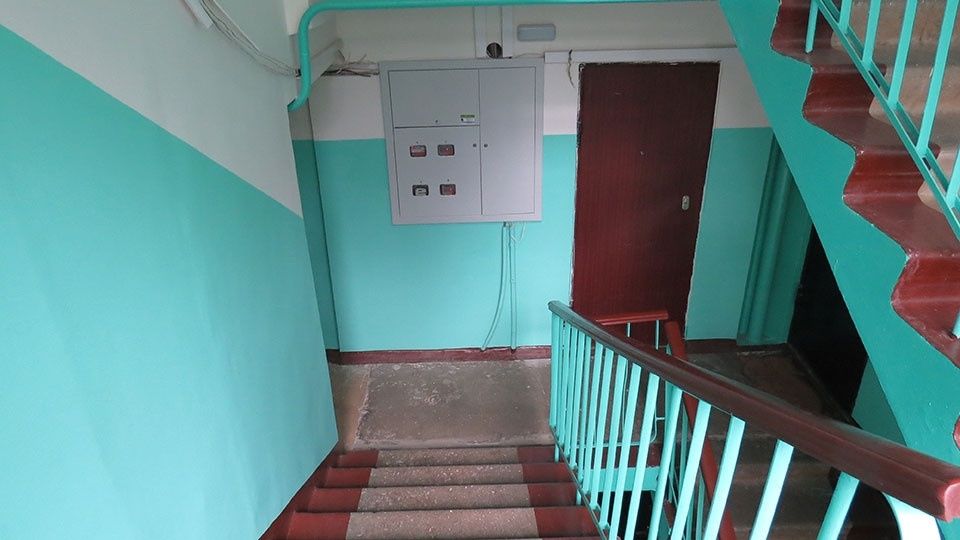 Покраска подъездов,  этажей !!