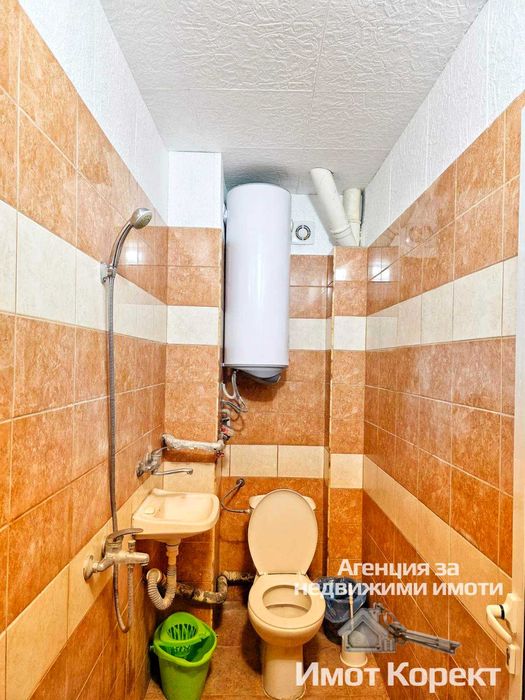 Дава се под наем Двустаен апартамент в Асеновград - 67 кв.м за 229.5 € - Снимка #2