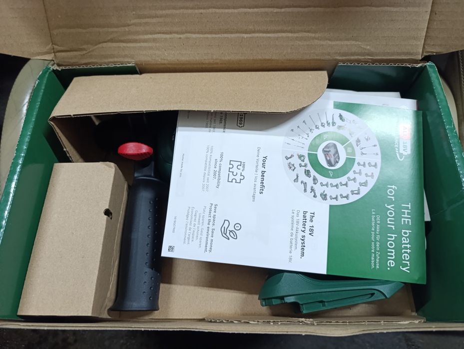 Акумулаторен перфоратор БОШ / Universal Hammer 18V