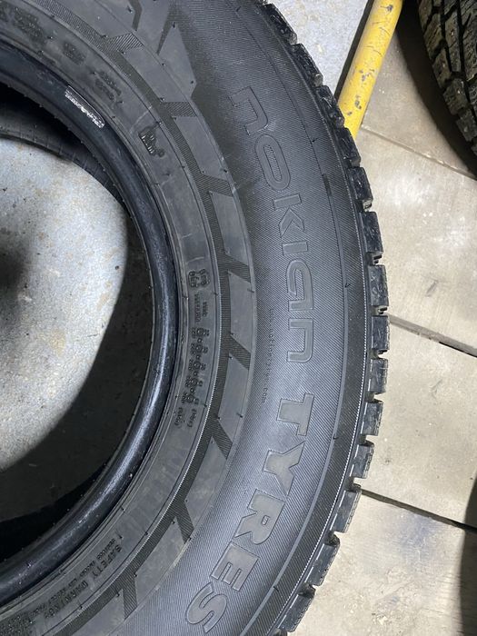 Продам шины nokian