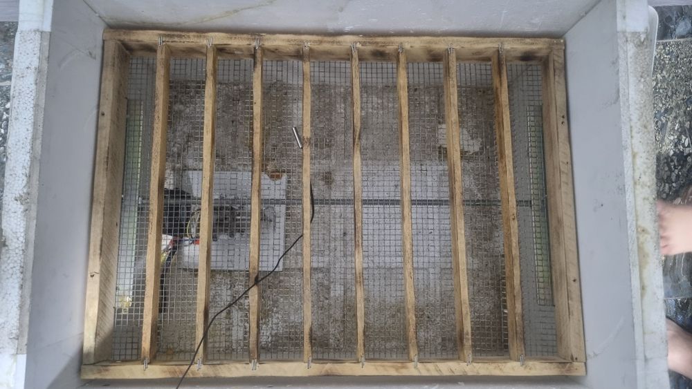 Продам самодельный инкубатор