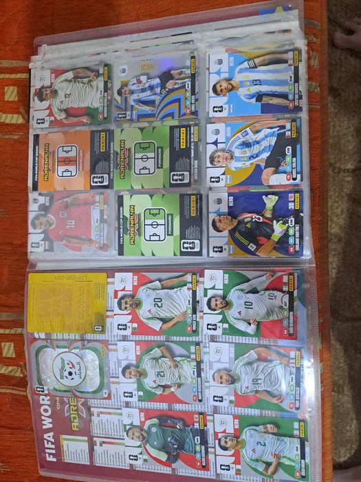 Album panini aproape complet 400 lei pret negociabil