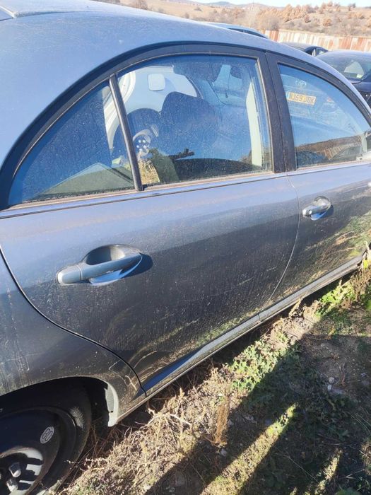 Врати за Toyota Avensis Т25 , Т27 , Седан , комби , хечбег !