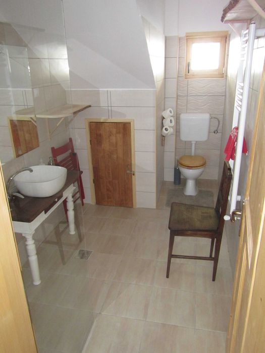 casă familială în Lunca De Sus, Valea Garbea, Harghita