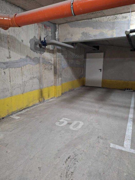 Паркомясто под наем