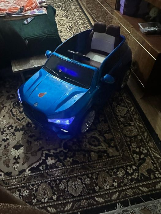 Электро мобиль..