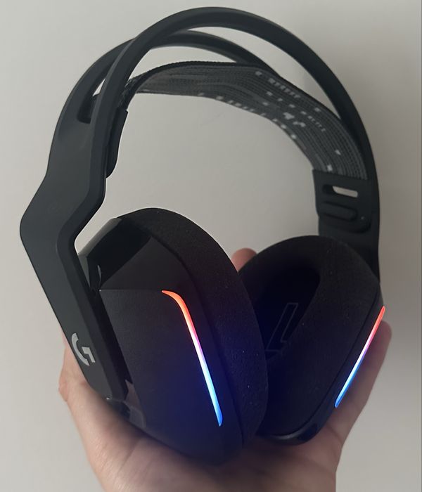 Logitech g733 геймърски слушалки bluethooth