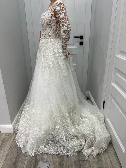 Платье свадебное