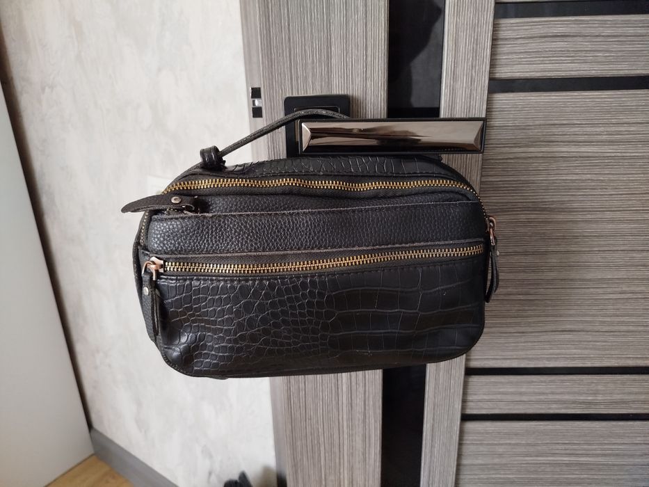 Сумки из натуральной кожи .