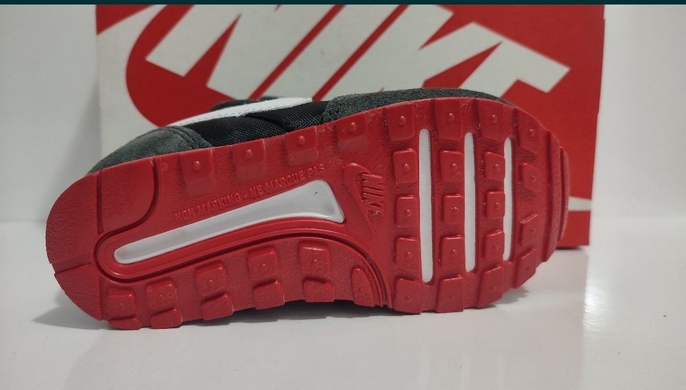 Încălțăminte Nike 21