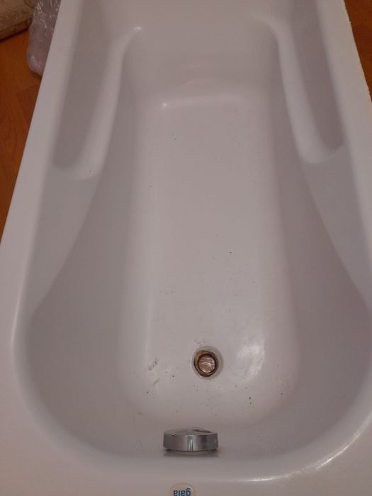 Cada de baie acrilica