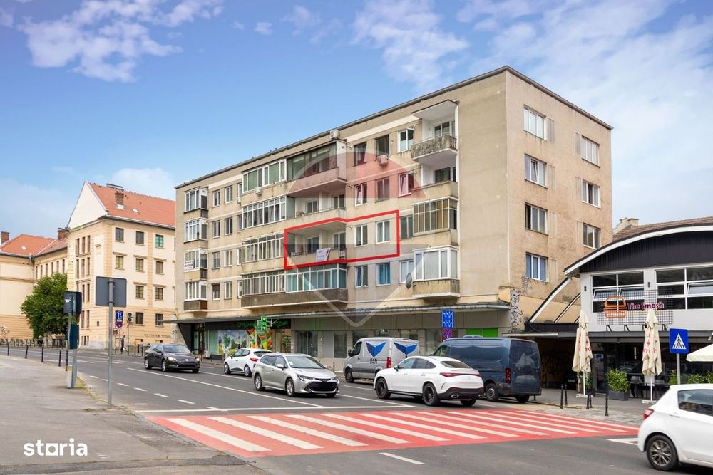 Apartament cu vedere spectaculoasă spre munte Centrul Istoric Brașov — fotografia 3