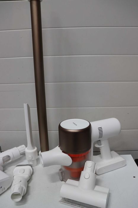 Вертикална прахосмукачка Xiaomi - Vacuum Cleaner G10 Plus EU, бяла