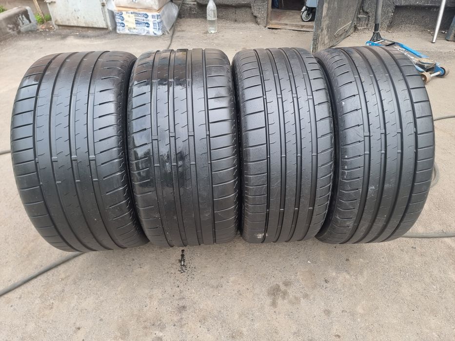BRIDGESTONE 285/35/19 - 245/40/19 год 21