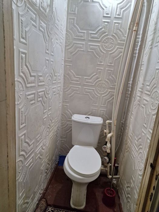 Olmaliq kvartira sotiladi.