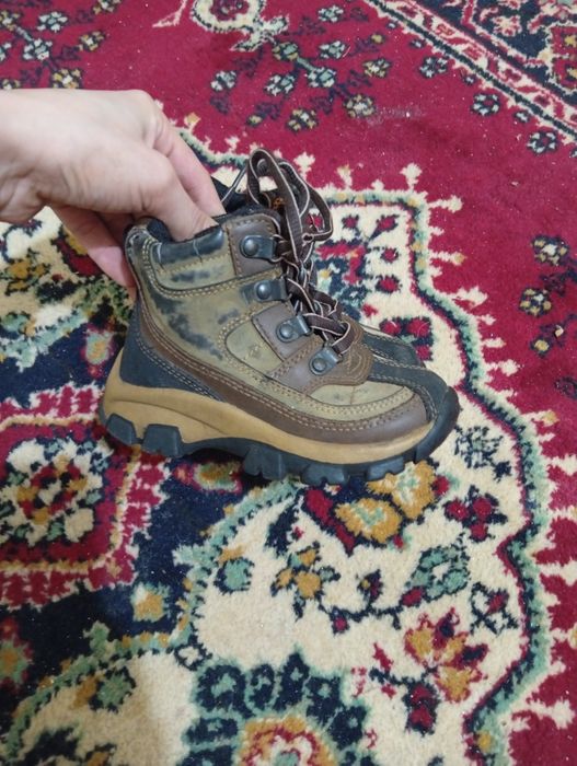 ògil bolaga oyoq kiyim