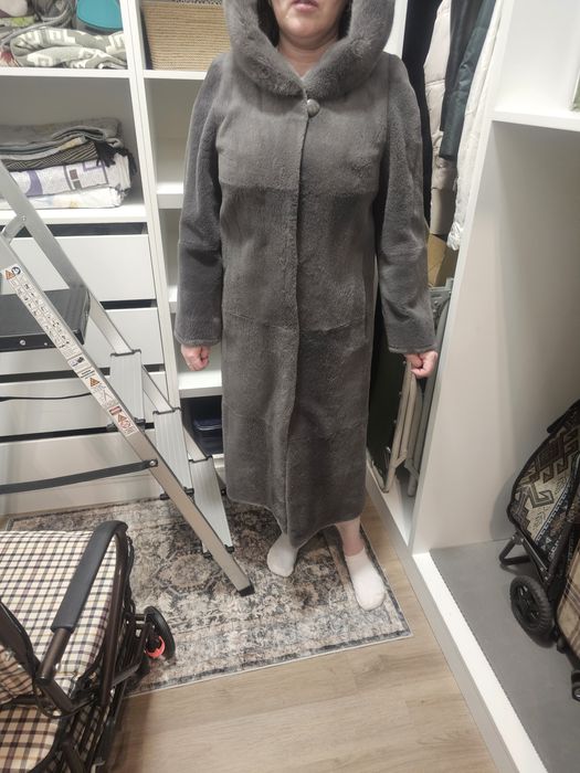 Продам шубу стриженный енот.