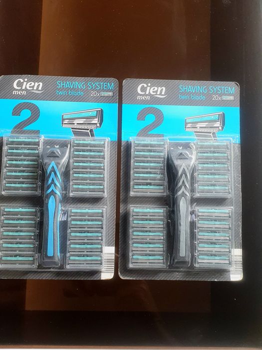 Станок с лезвиями для бритья. Германия