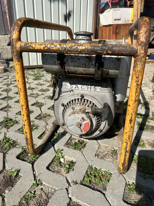 Vibrator de beton Sachs