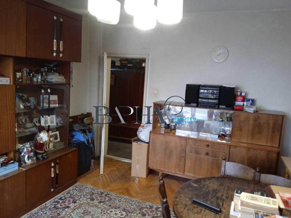 Тухлен Тристаен в Чайка