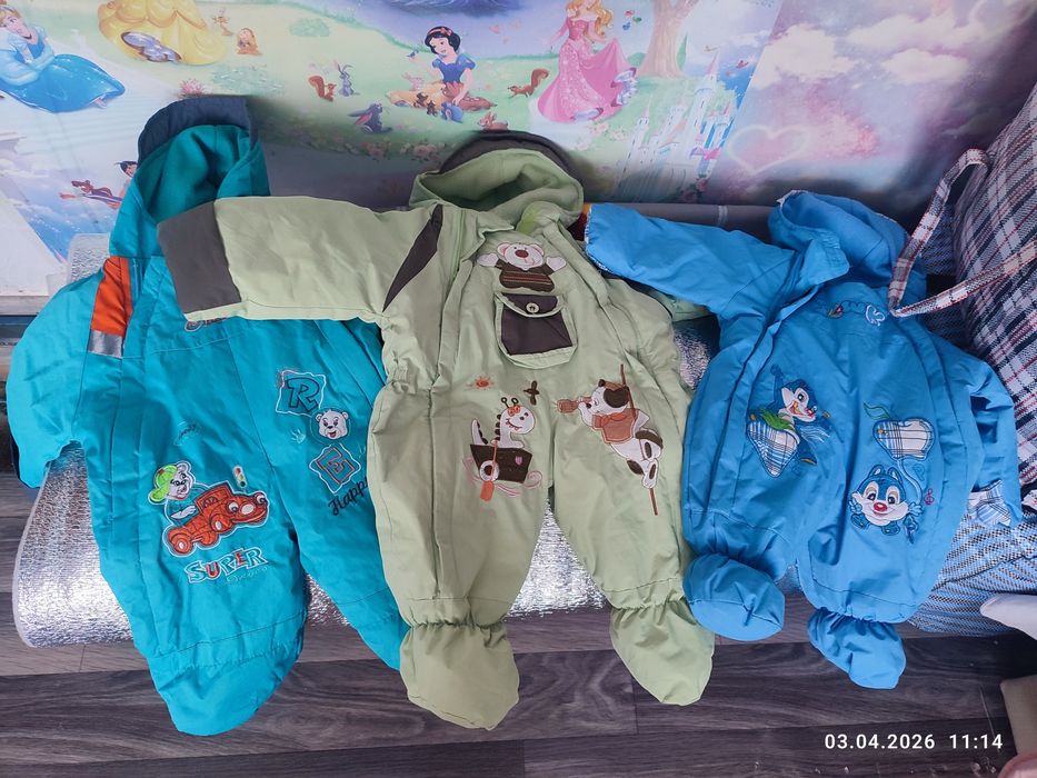 Отдам за пюешки костюмы