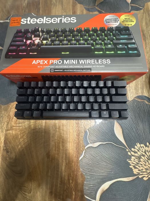 Геймарска клавиатура Apex Pro Mini Wireless