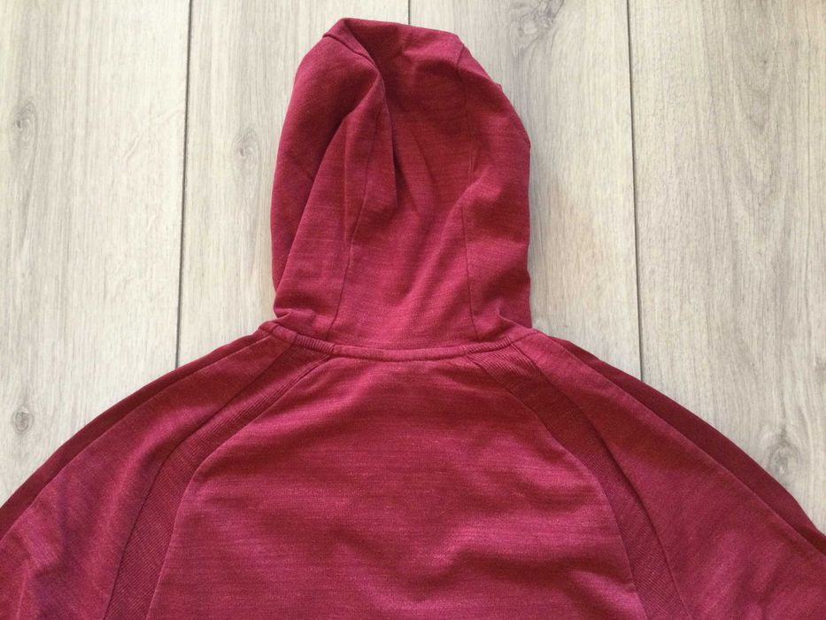 НОВ оригинален червен суичър с цип фланела NIKE Найк размер L от САЩ