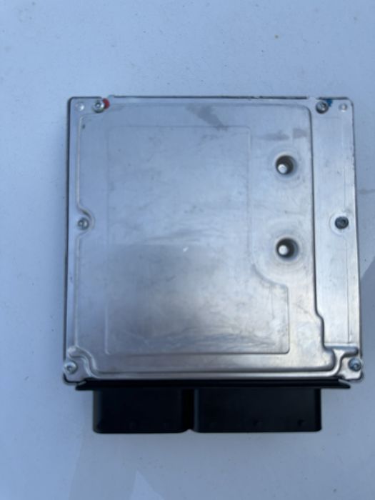 Ecu компютър за бмв е60