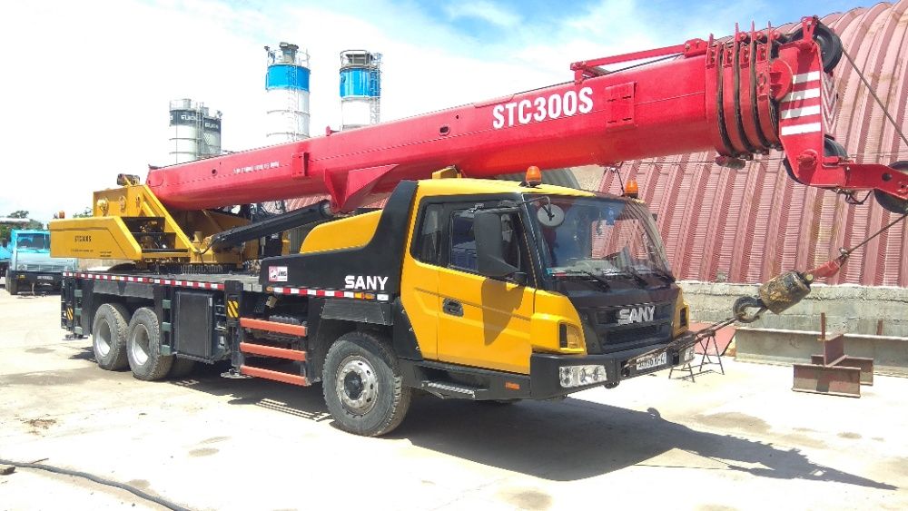 Автокран в аренду SANY 25 тн и 30 тн расчет безналичный