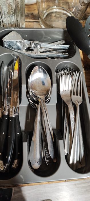 Комплект прибори