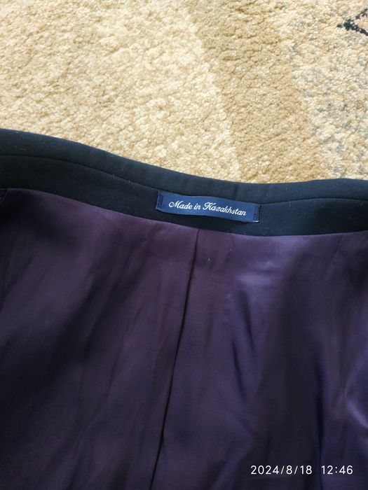 .Продам костюм для подростка