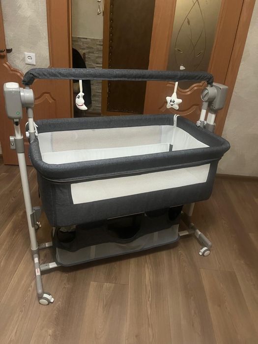 Продаю столы в хорошем состояние