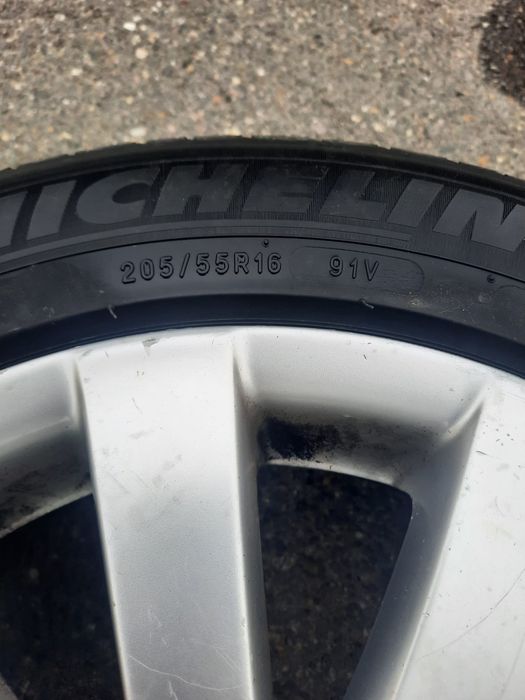 Roti aliaj de VW original 16’ 7Jx16H2