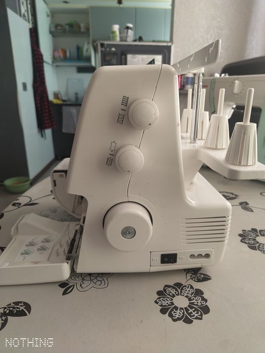 Оверлок, janome.