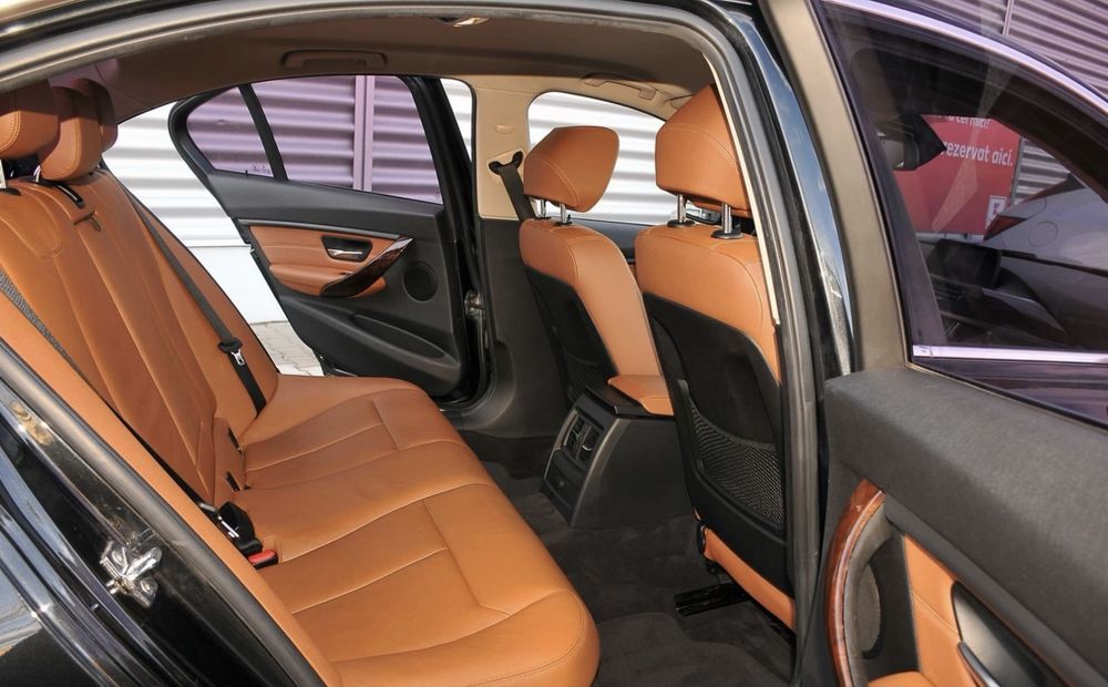 BMW F30 2012 Automat luxury 2.0D euro5