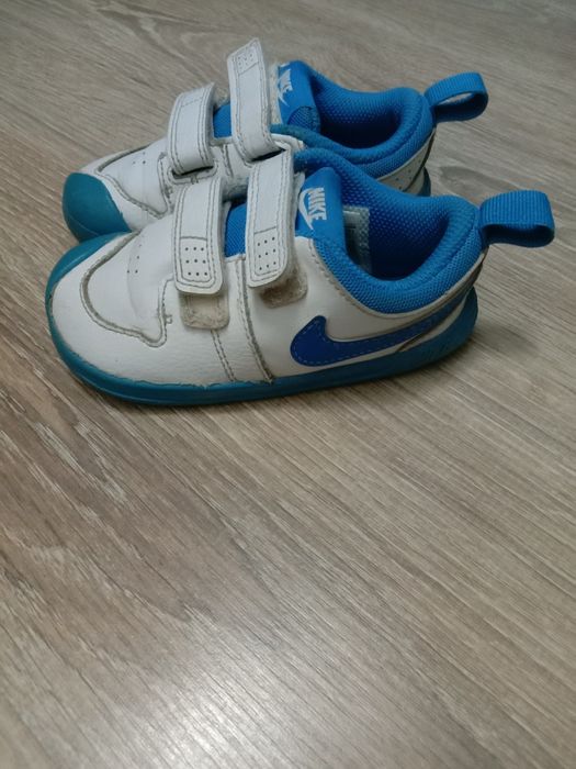 Кроссовки Nike детские