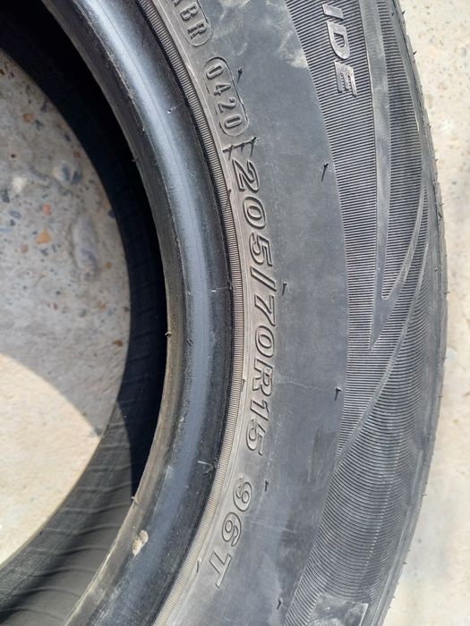 Шины 205/70/15 летние 3 шт