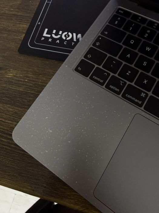 MacBook Air 2019 года