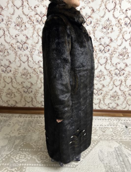 Норквый шуба новый