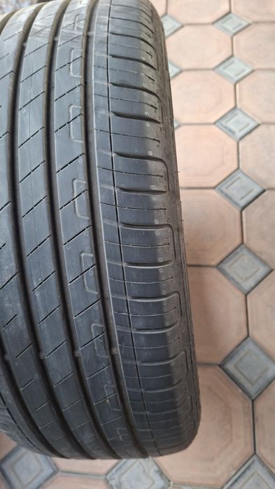 Balon Shina Tracker 2 niki  sotiladi. Nomi   Good/Year