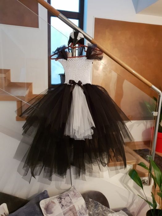 Rochita TUTU Pinguin Randunica Vrabiuta Ciocanitoare Barza Cocostarc