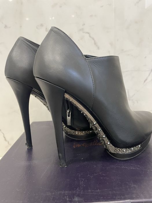 Продам осенние ботинки