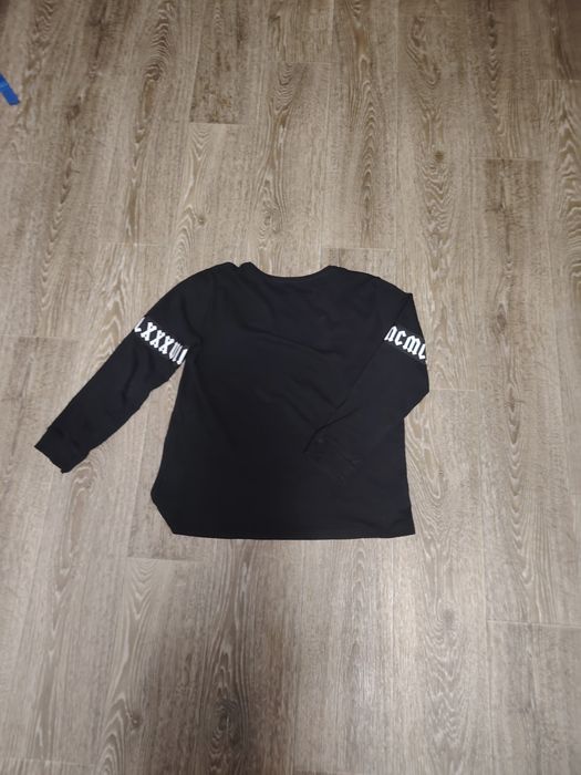 Продам одежду на мальчика 10-11 лет